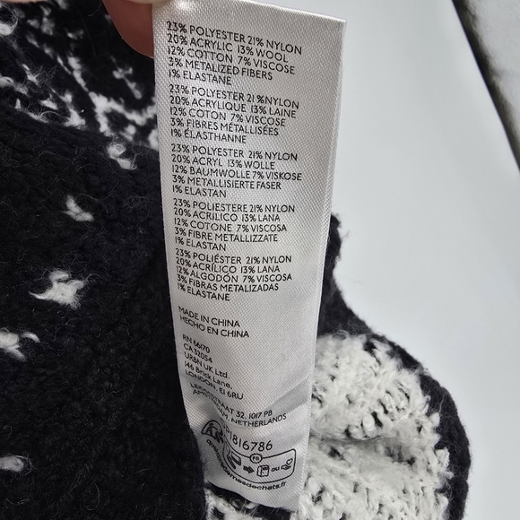 Pilcro V-Neck Fuzzy Printed Popover Sweater soft cozy Size 3X - Picture 7 of 10